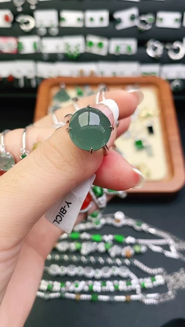 银S925镶嵌戒指翡翠0