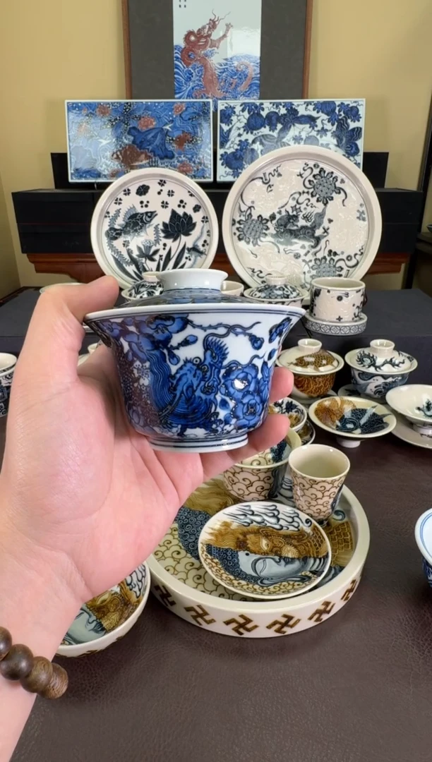【闪购商品】羿器窑穿花龙纹马蹄盖碗