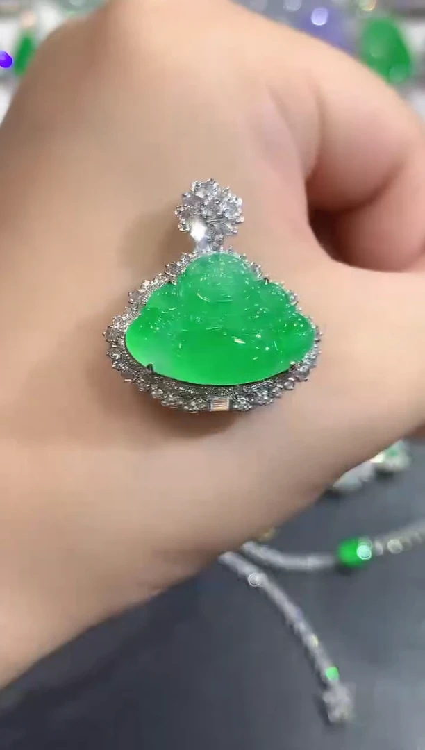 吊坠(不含链)18K金镶嵌翡翠153-吊坠