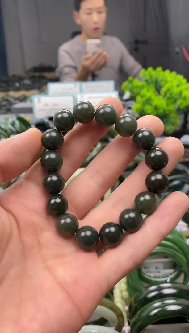 未镶嵌手镯和田玉12mm