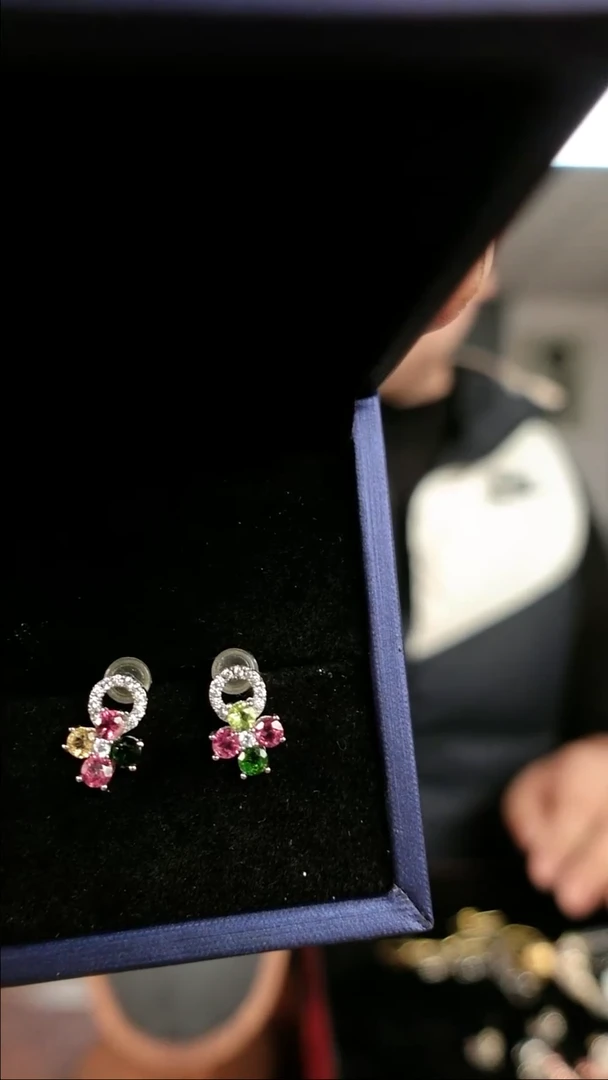 无合金010彩 bao  耳钉