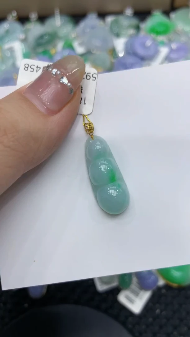 【闪购商品】翡翠颈饰18K金镶嵌222222222