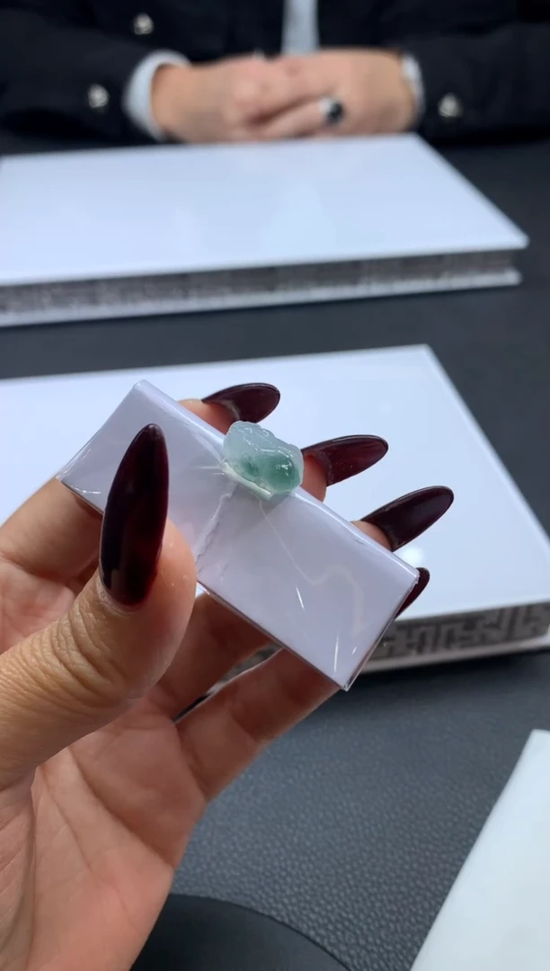 【闪购商品】定制翡翠未镶嵌翡翠