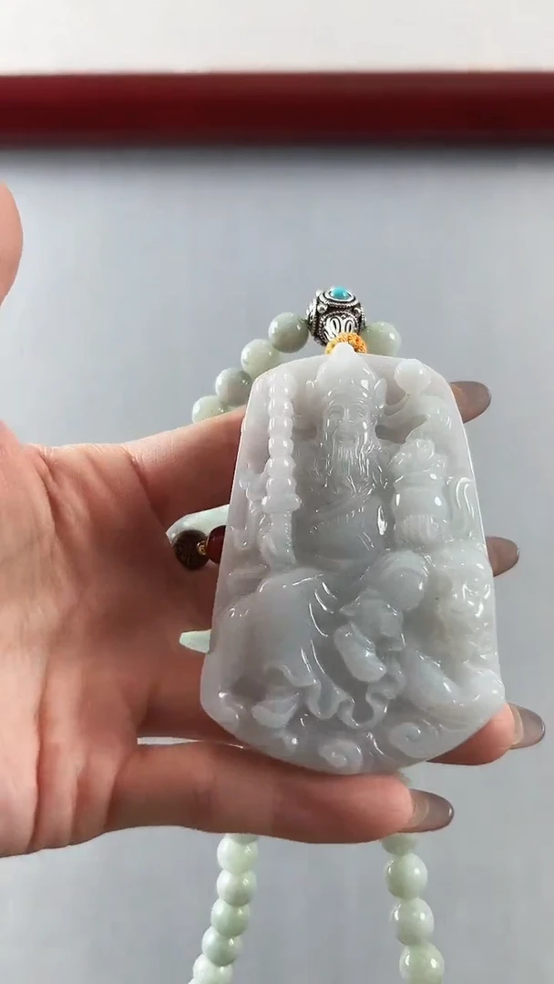 翡翠未镶嵌颈饰赵公明