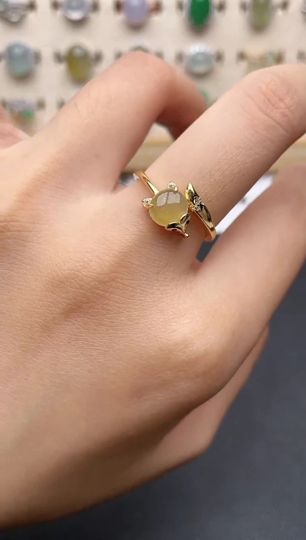 【闪购商品】翡翠戒指银S925镶嵌一物一证一礼盒