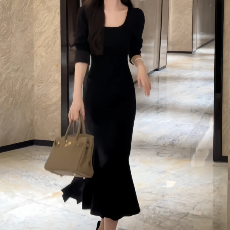 早秋新款法式高级赫本风小黑裙修身显瘦内搭长裙时尚鱼尾连衣裙子