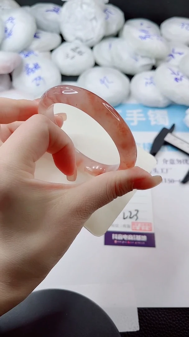 未镶嵌手镯石英质玉多样性发货L23