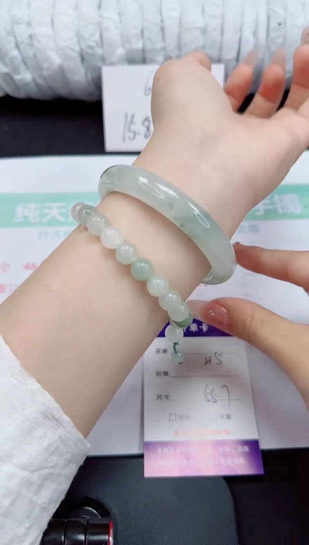 石英岩玉手镯未镶嵌45-55/56