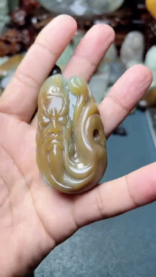未镶嵌和田玉把件-