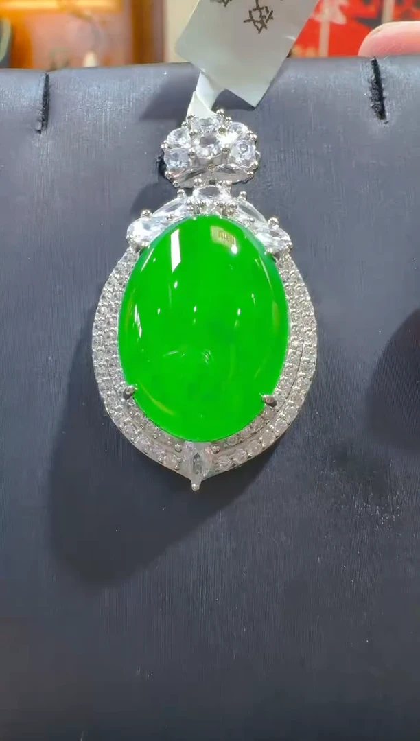 翡翠银S925镶嵌吊坠(赠链)天然A货翡翠