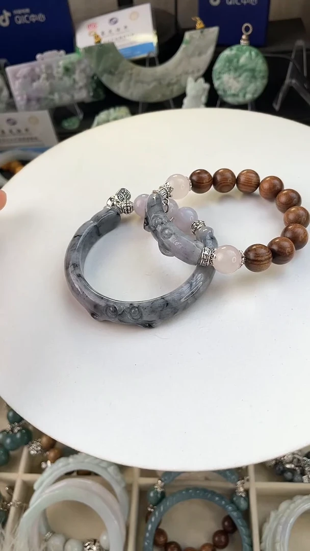 未镶嵌手链翡翠杨*兒手工定制默认微瑕主播介绍为准