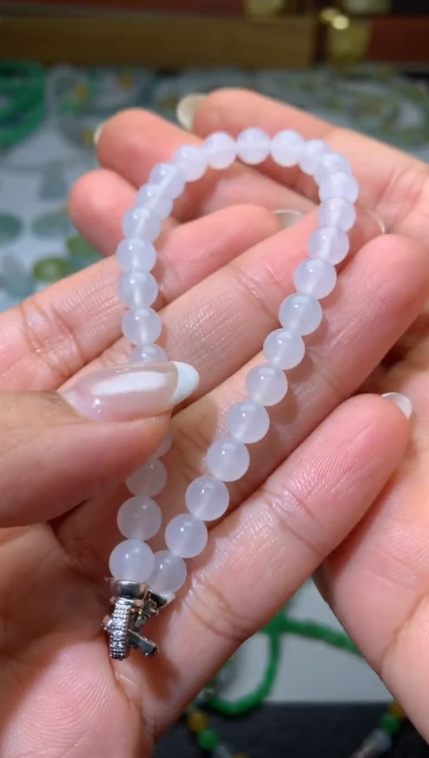 未镶嵌定制翡翠毛货