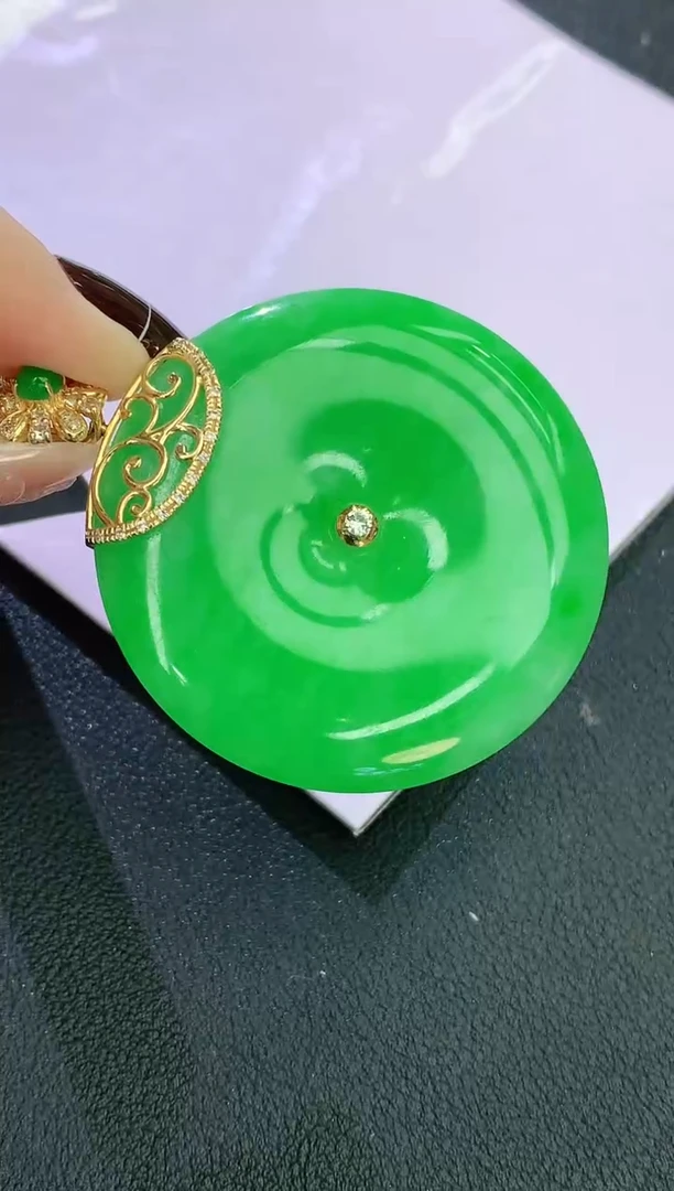 颈饰18K金镶嵌翡翠开*赠礼盒证书 麦麦