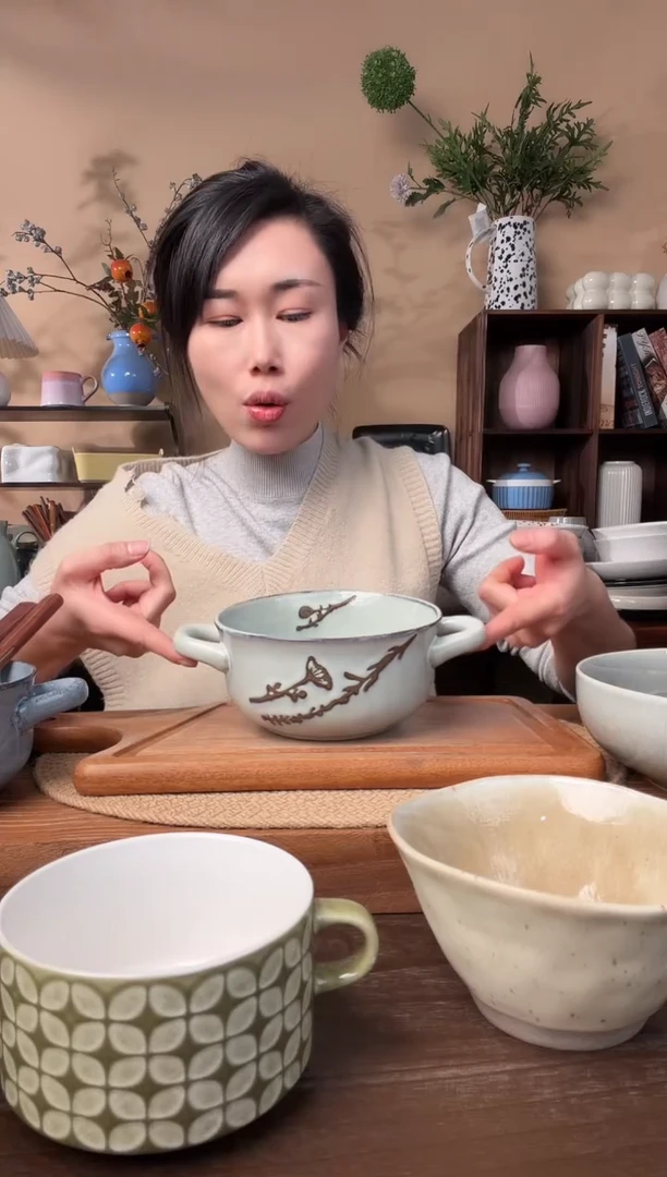 6英寸复古窑变淡绿叶子双耳碗微瑕