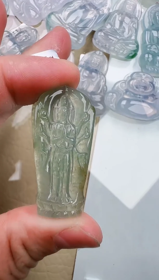 颈饰未镶嵌翡翠缅甸翡翠a货