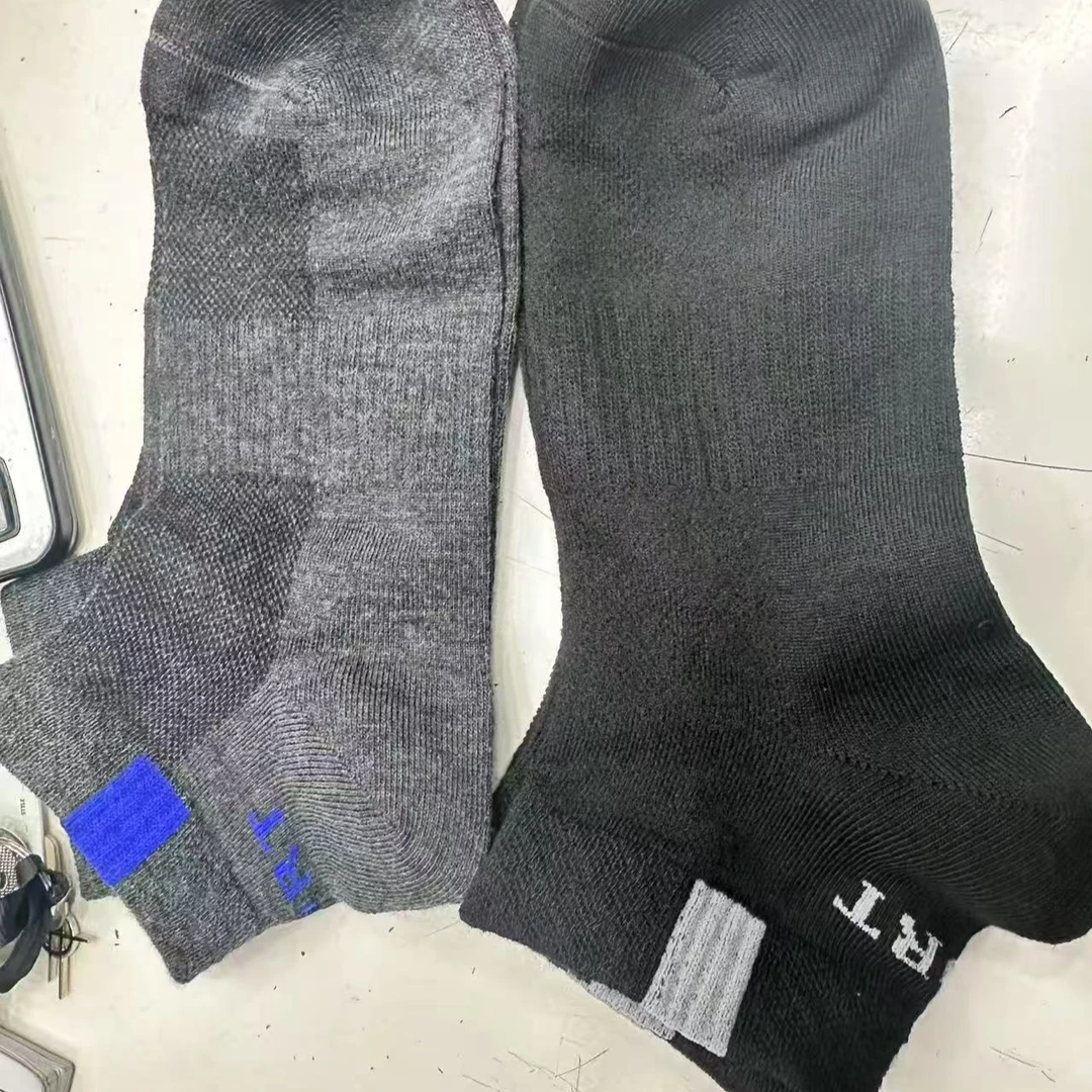 01防臭不易起球男短袜