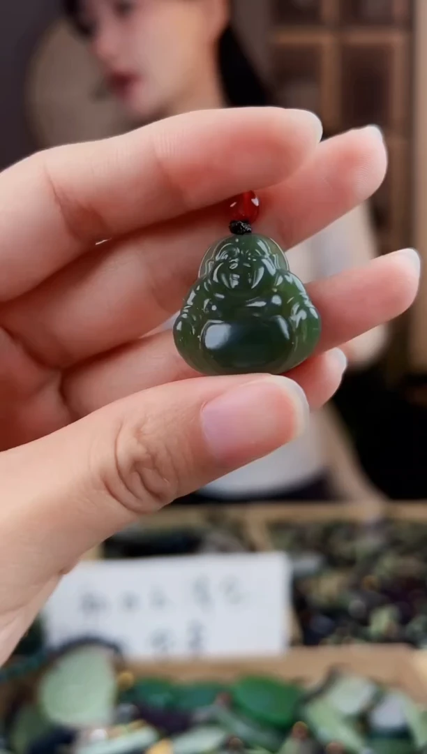 颈饰未镶嵌和田玉拍一发一，多样性发货