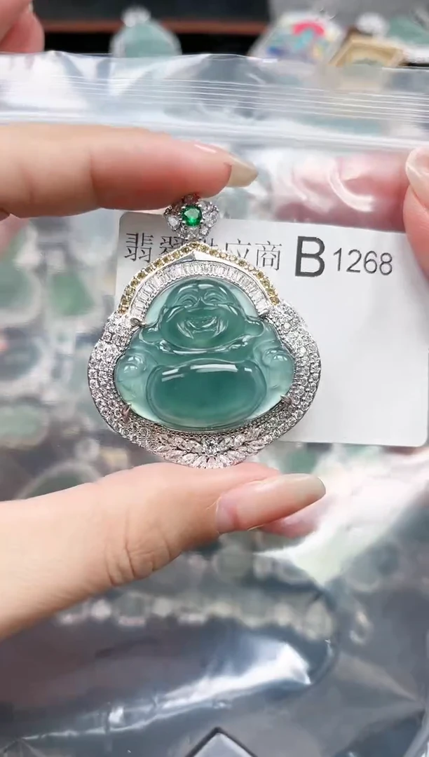 【闪购商品】翡翠颈饰未镶嵌赠皮绳1268