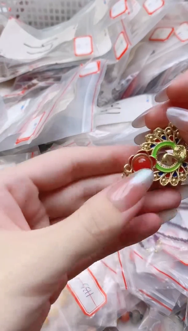 玛瑙/玉髓颈饰未镶嵌多样性发拍一发一