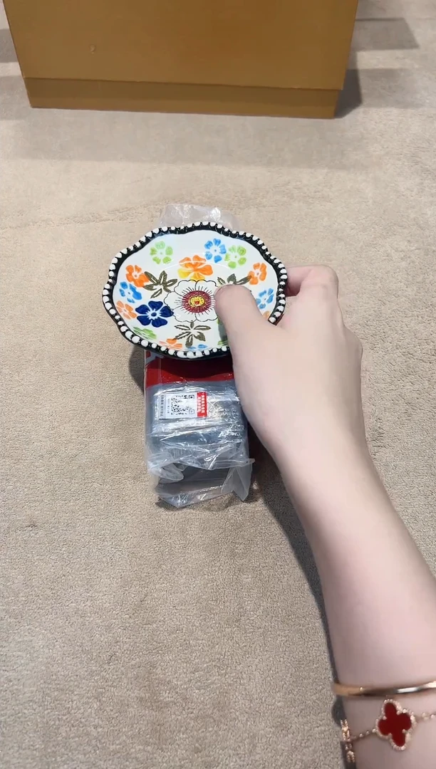 瓷片AAAAAAAAAAAAAAAA