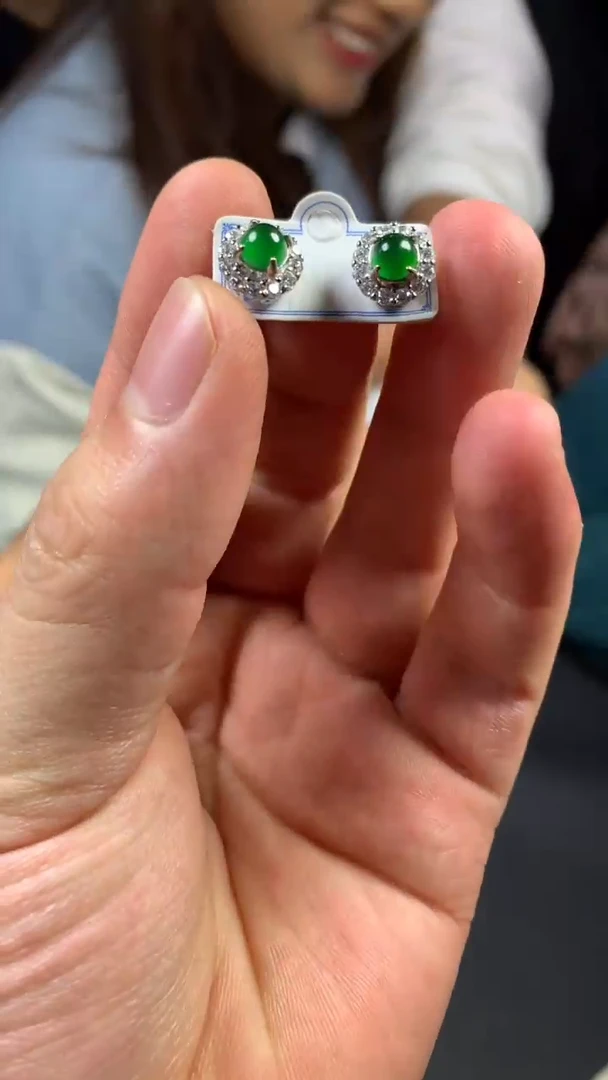 【闪购商品】翡翠耳饰未镶嵌0984701146/多样性发一