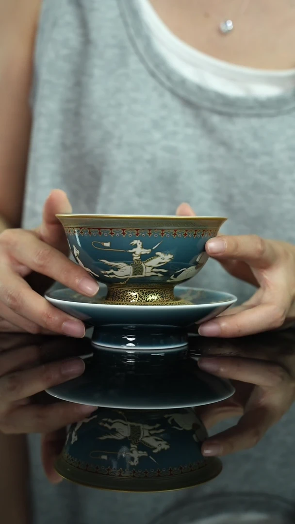 瓷片霁青搓金银三才盖碗