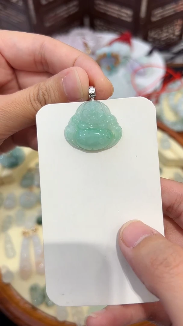 【闪购商品】翡翠吊坠(不含链)18K金镶嵌025缅甸天然翡翠A货