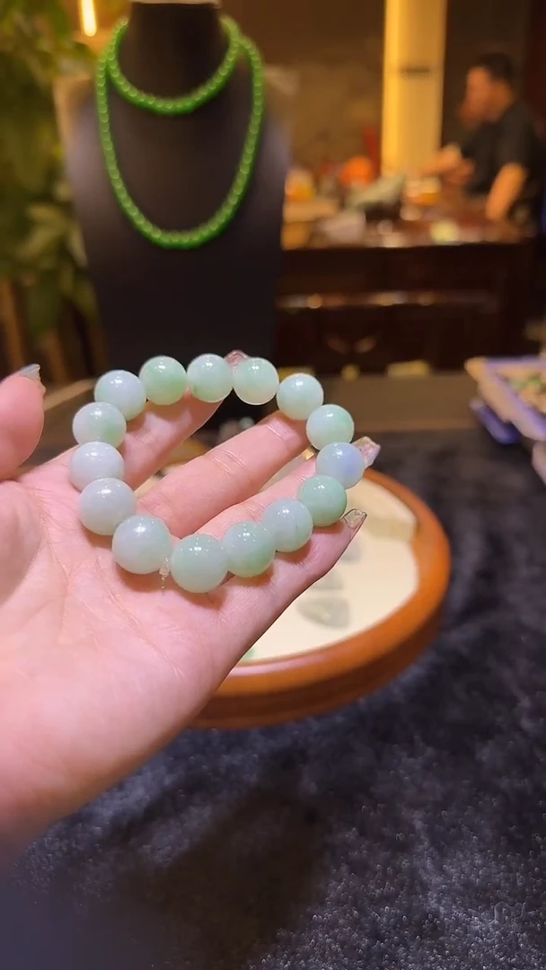 套链未镶嵌翡翠手串