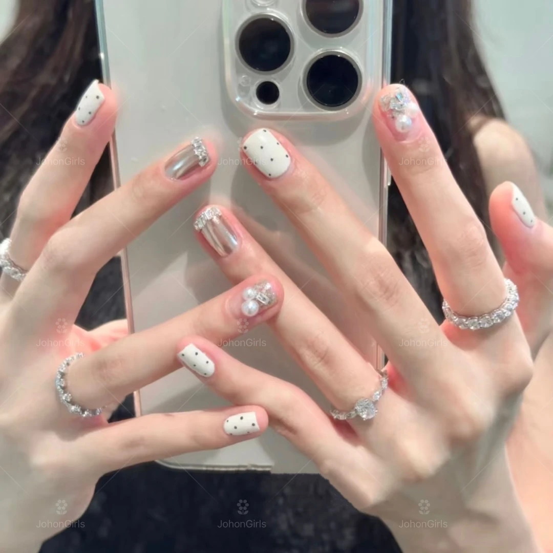 JohonGirls'/琴岛小嫚【永恒爱意】秋冬波点美甲显白轻奢手工穿戴甲