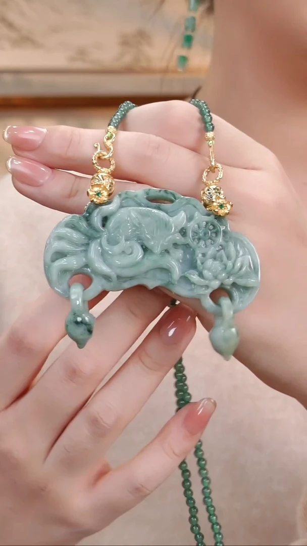 颈饰未镶嵌翡翠国风