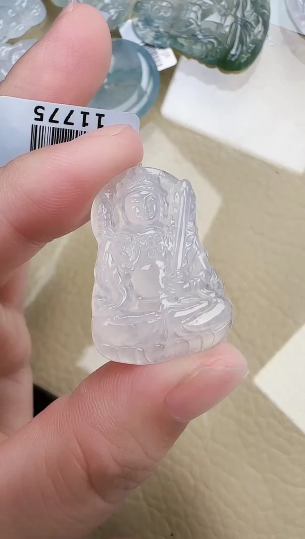 翡翠未镶嵌颈饰缅甸翡翠a货