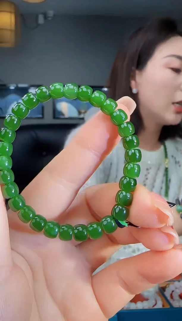 未镶嵌手链和田玉1