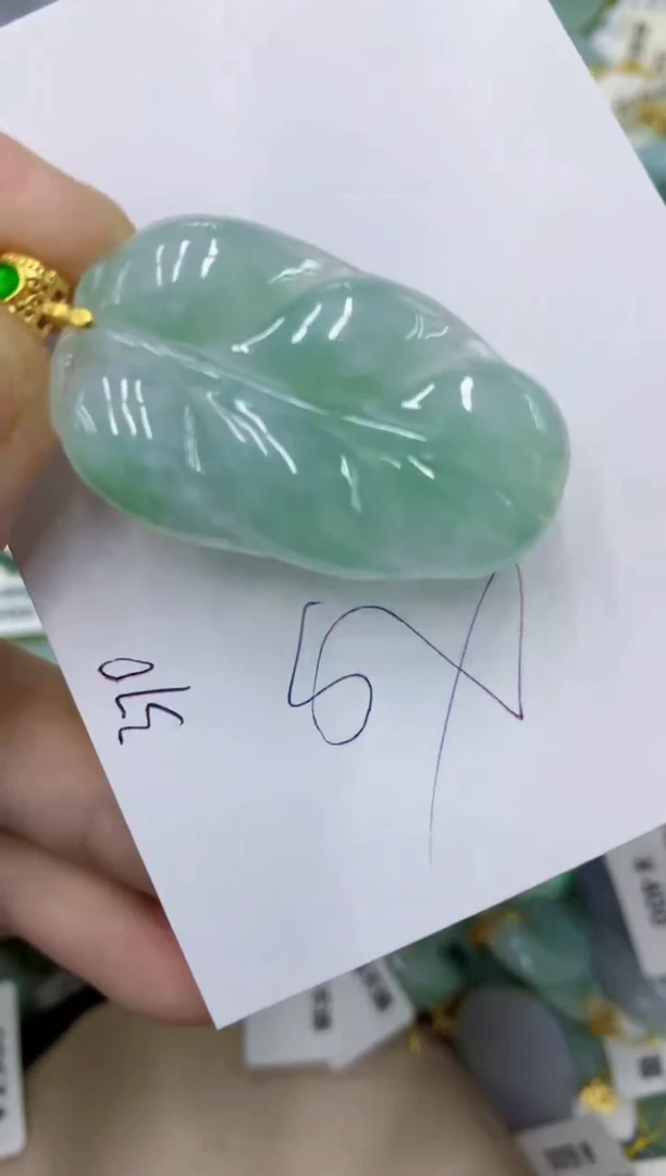 颈饰未镶嵌翡翠11111111111