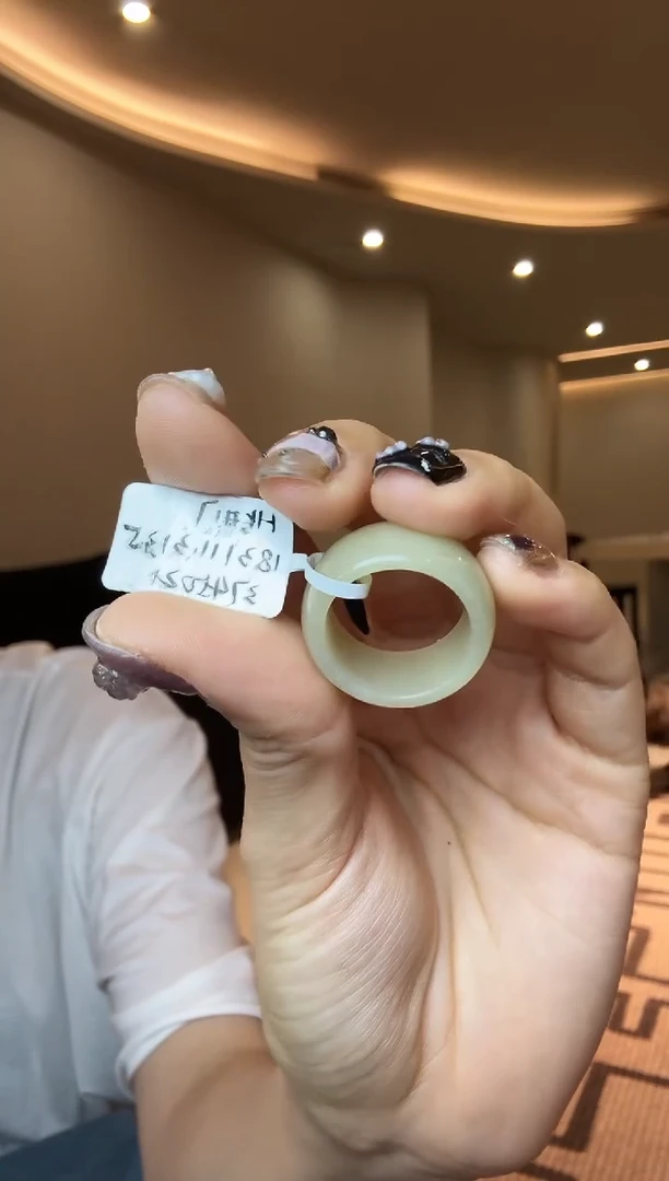 【闪购商品】和田玉戒指未镶嵌17码蜂蜜水