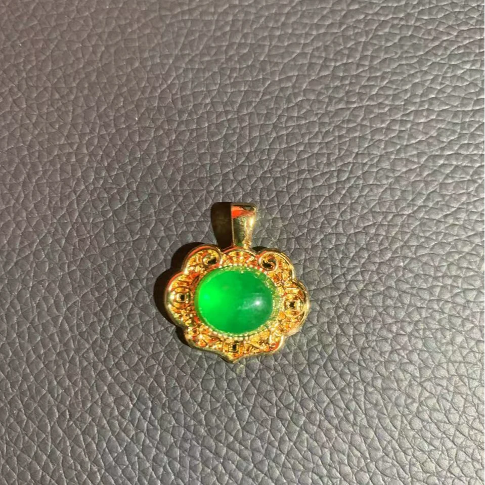 翡翠如意镶嵌小吊坠（多样发其一）B278