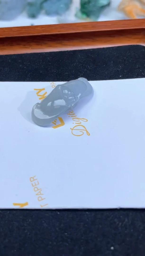 【闪购商品】翡翠颈饰未镶嵌福在眼前