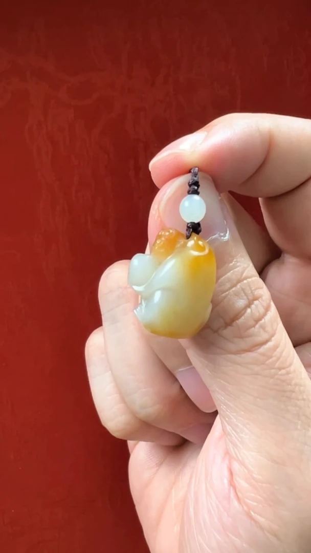 未镶嵌和田玉挂件黄沁生肖猴