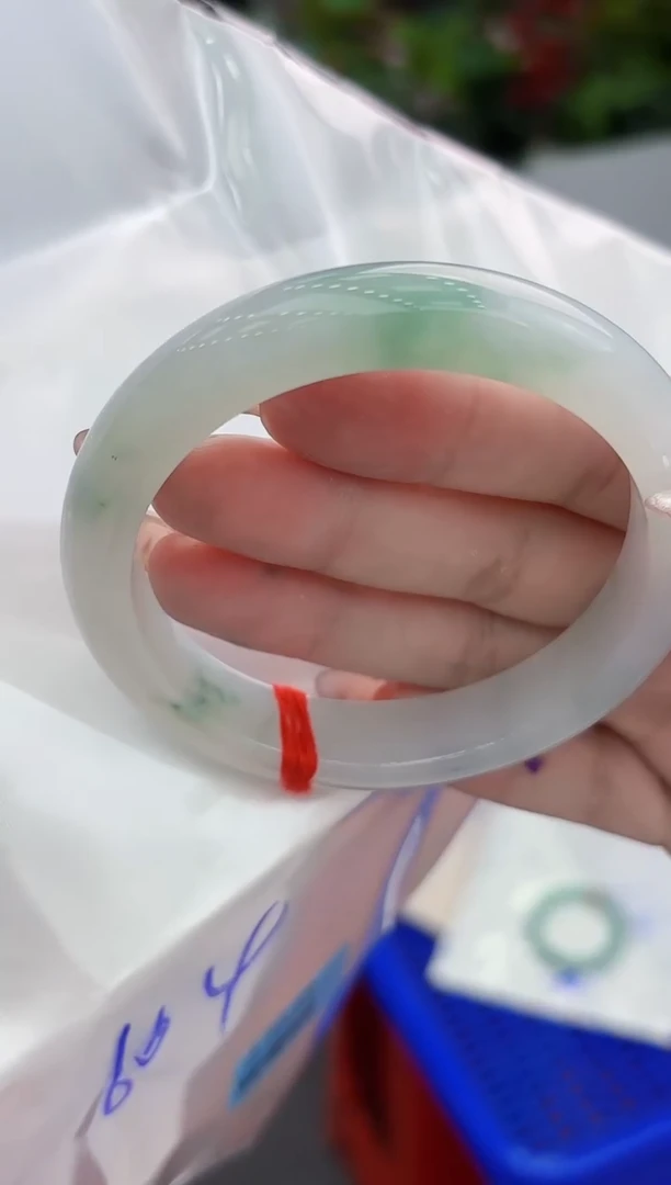 【闪购商品】翡翠手镯未镶嵌翡翠手镯