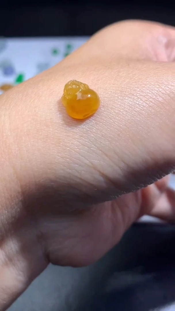未镶嵌定制翡翠毛货
