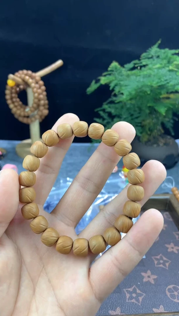 猴头核桃手串云痕