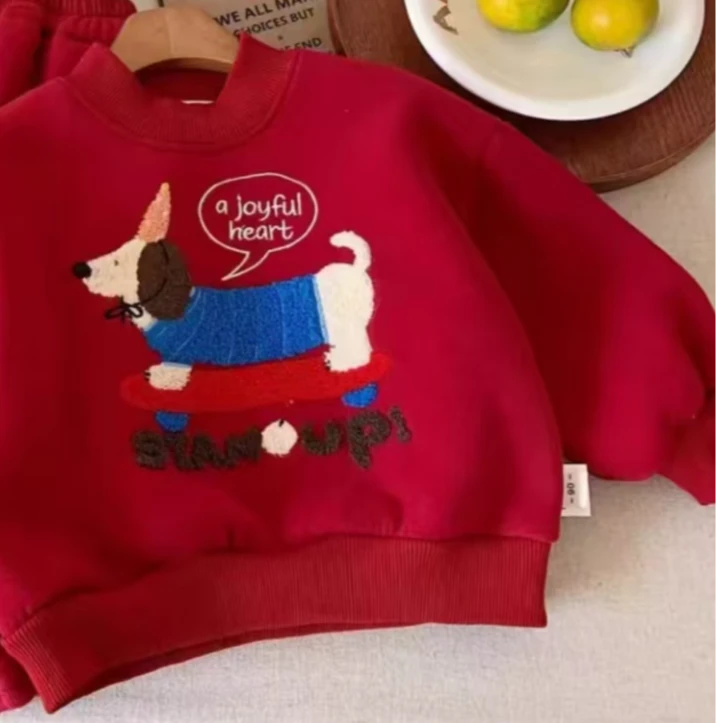 儿童新年加绒加厚男女卡通韩系卫衣拜年喜庆新款宝宝童装红色