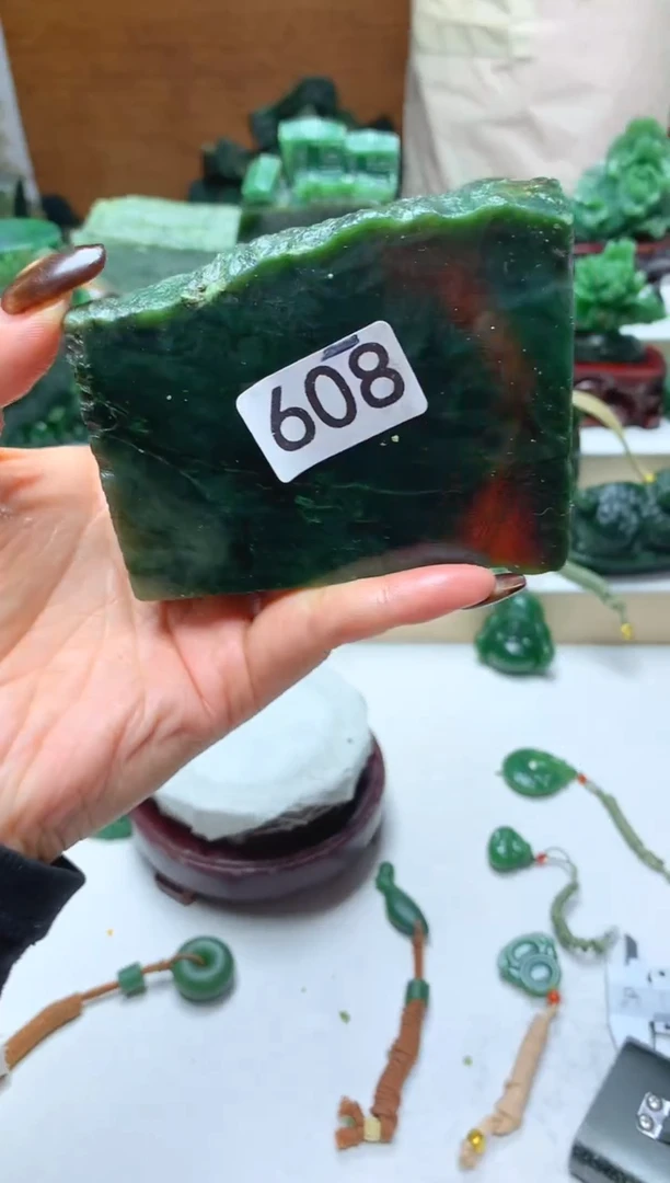 未镶嵌和田玉摆件1