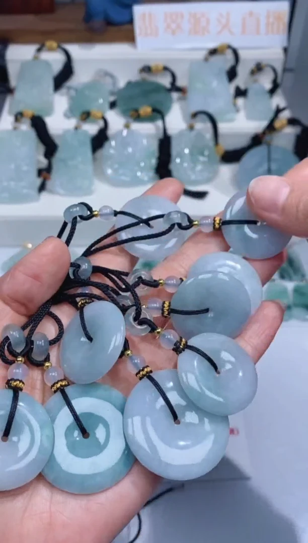 颈饰未镶嵌翡翠吊坠团购多样性发一件