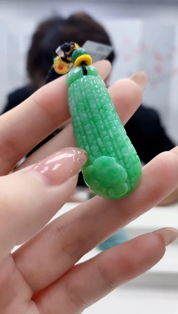 未镶嵌定制翡翠5145jw-毛货挂件17