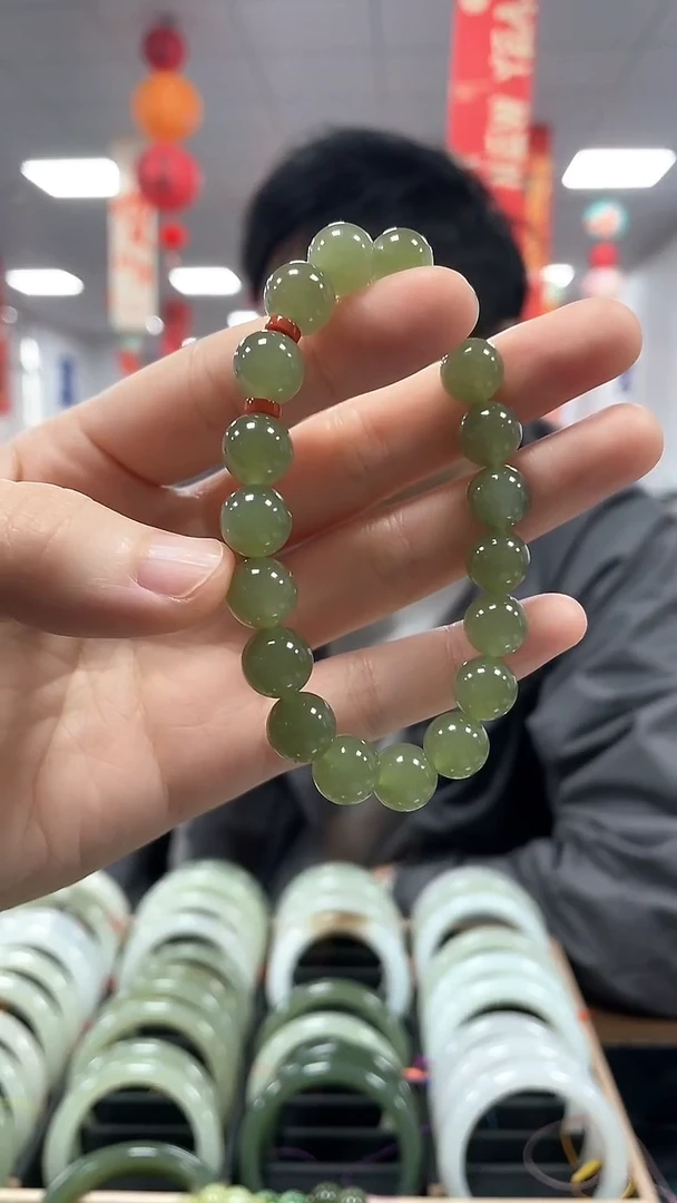 【闪购商品】和田玉手链未镶嵌湖水冻葡萄卡10手串一条