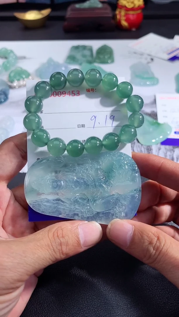 颈饰未镶嵌翡翠水**坊水 订金