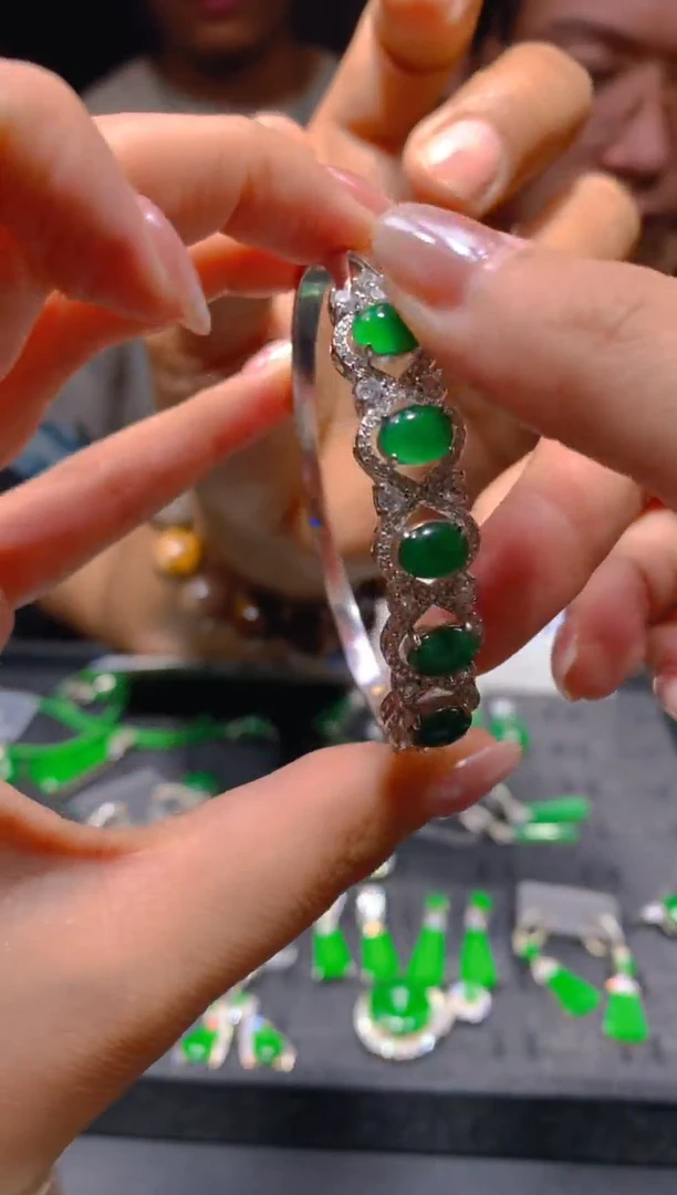 未镶嵌定制翡翠280多样性发货（发其一）