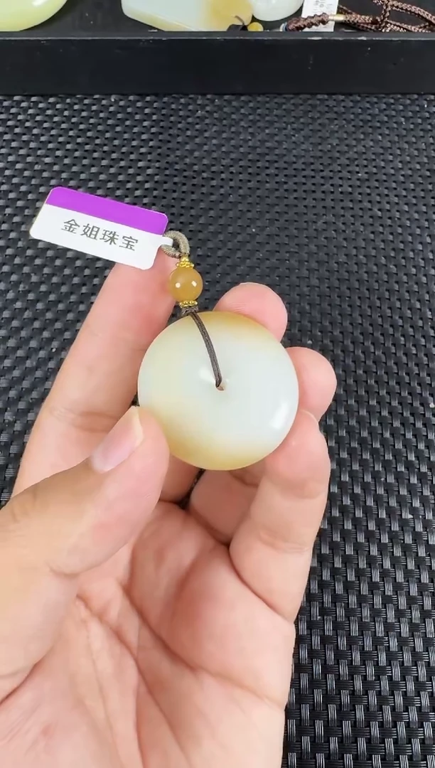 【闪购商品】和田玉吊坠未镶嵌约33MM