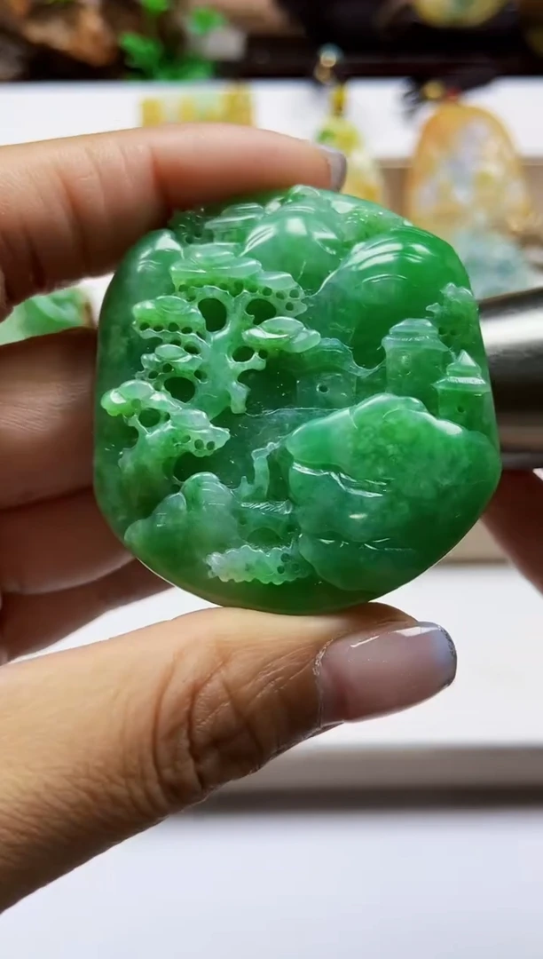 颈饰未镶嵌翡翠翡翠A货