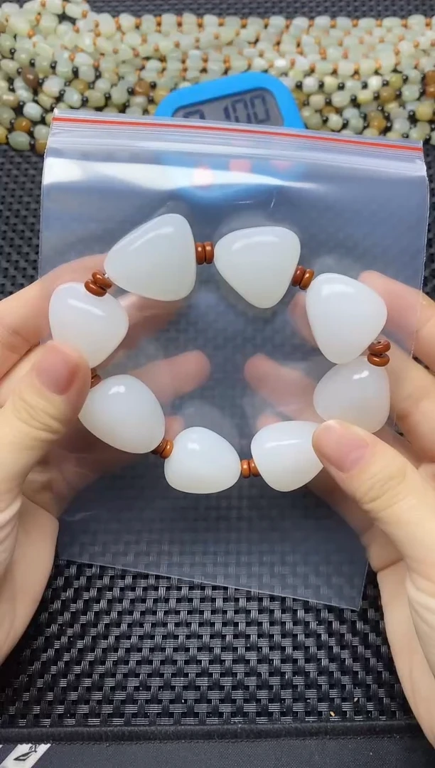 未镶嵌手链和田玉K****金手串